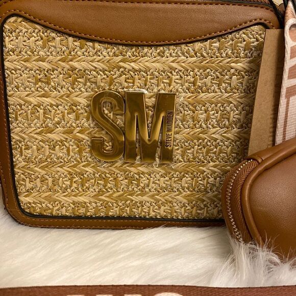 NWT Luxury Steve Madden Crossbody Bag w/AirPod Case - Cognac - Picture 3 of 8